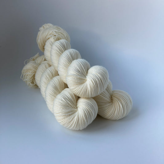 Merino Sock / Undyed Natural White